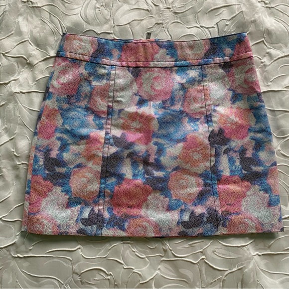 Nasty Gal Go With The Floral Shine Skirt Size Medium M - Picture 4 of 8